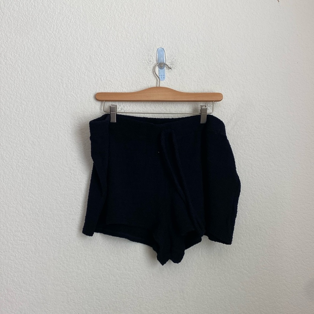Yitty Pet Me Booty Black Shorts Size 2x NWT